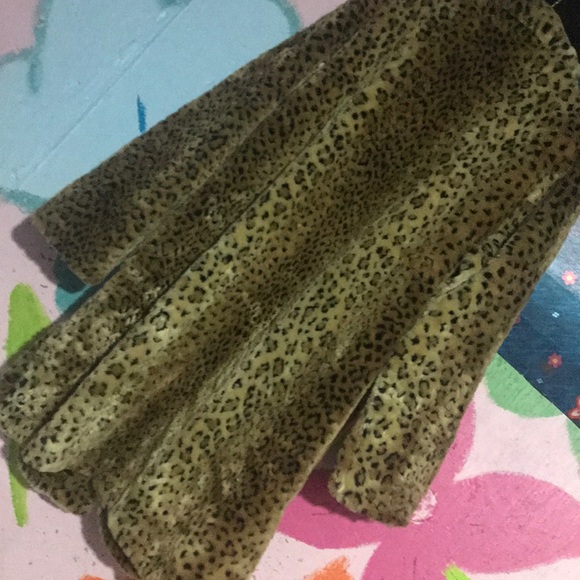 Coat L last price - Picture 2 of 3